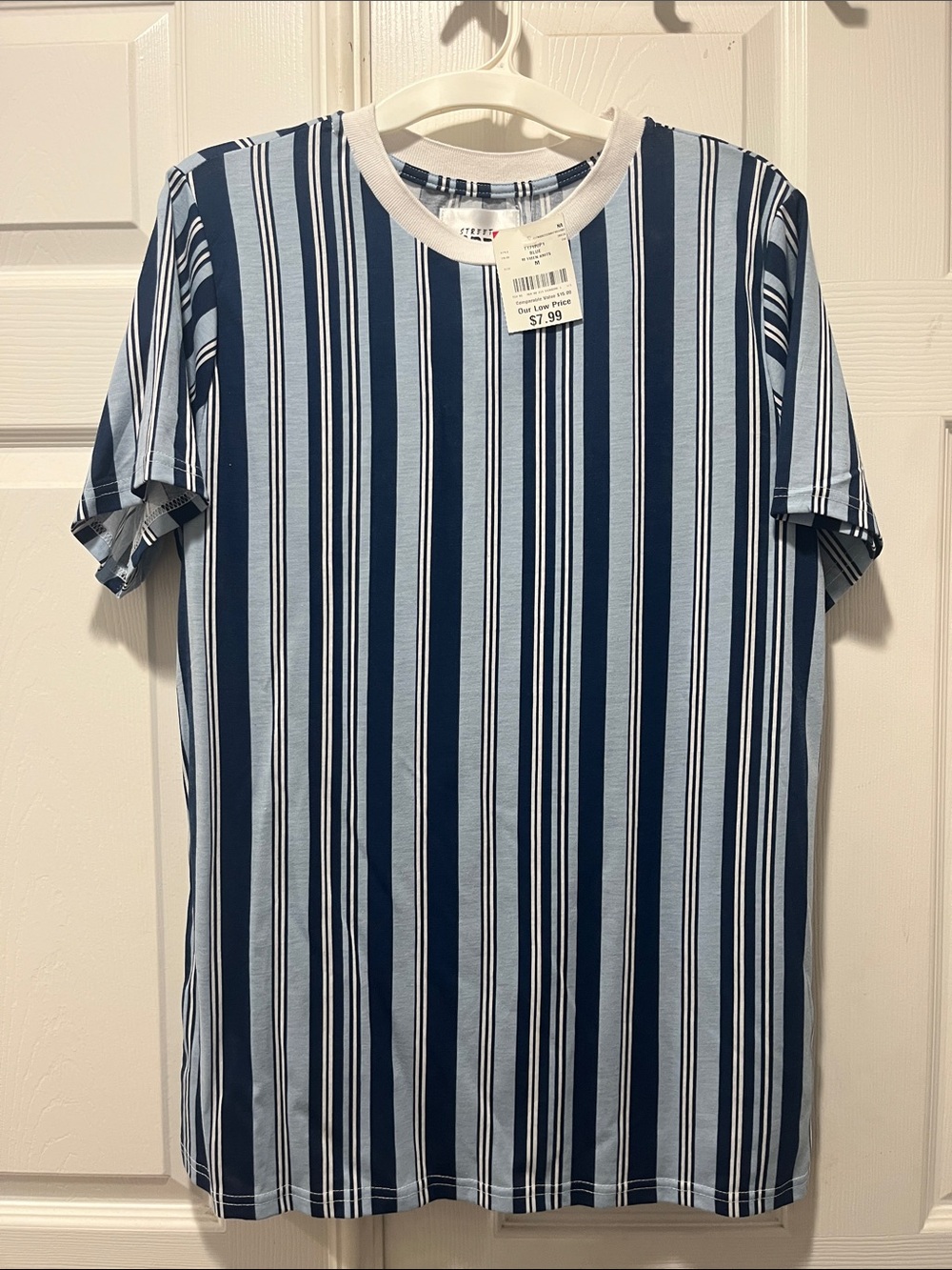 Men's Blue Vertical Stripe Crewneck Shirt